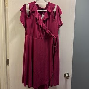 torrid Cold Shoulder wrap/skater Dress Multi-layers Size 18-20 /2 in torrid size